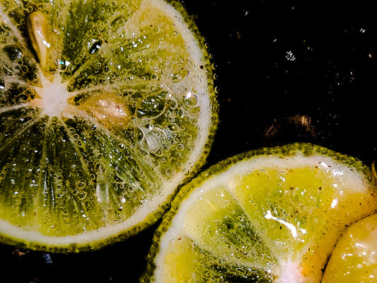 Les Pouvoirs Énergétiques du Citron : Santé, Beauté et Bien-être en Harmonie avec le Chakra Solaire